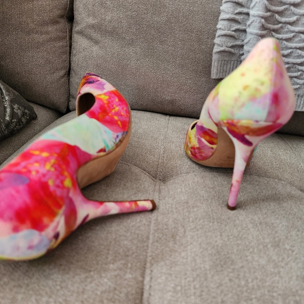 Oscar Dela Renta Floral fabric heels 38.5 8.5 Spring Wedding Cocktail Wedding - Picture 4 of 5